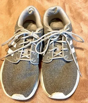 ADIDAS Women's Gray Cloudfoam Tennis Shoes Sneakers thumbnail 1