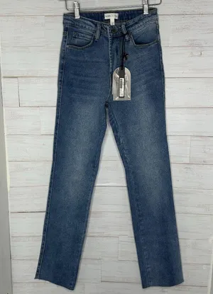 NWT Kendall & Kylie Womens Kouture High Rise Straight Jeans Size 1/2 Raw Hem thumbnail 1