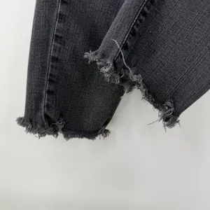 Madewell Women's Black 9" Mid-Rise Skinny Raw Hem Jeans Size 27 thumbnail 4
