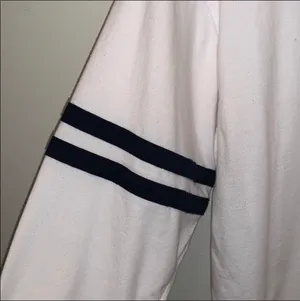 Brandy Melville USA Cropped Shirt- 4th Of July thumbnail 2