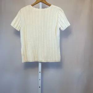 Liz Claiborne Cream Crew Neck Sweater thumbnail 3