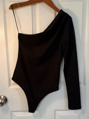 NWT Abercrombie & Fitch Black Long Sleeve Asymmetrical One-Shoulder Bodysuit S thumbnail 5