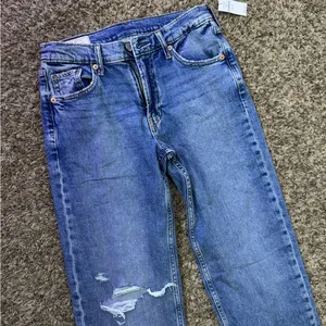 GAP Straight Leg Jeans thumbnail 4