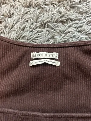 Urban Outfitters Brown Baby T thumbnail 3