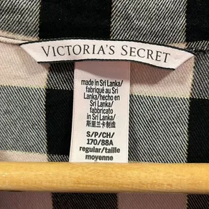 Victoria’s Secret checkered long sleeve pajama top thumbnail 2