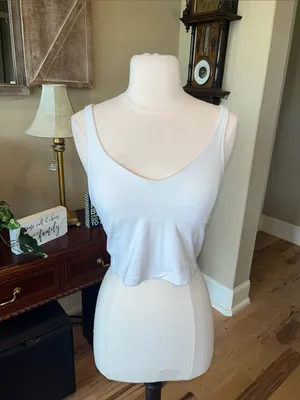 Lululemon Athletic Align Padded Bra Shelf Tank Top Off White thumbnail 2