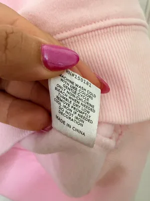 Barbie Pink Graphic Sweatshirt L Cozy Girly Coquette Casual Y2K Lounge Pullover thumbnail 9