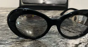 Black Sunglasses mirror Lens with Case thumbnail 1