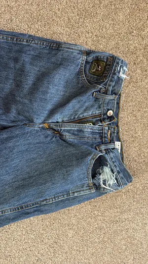 Green Label Cinch Jeans distressed thumbnail 4