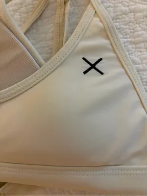 Boutine LA white Bikini Top with Front V Detail Size M thumbnail 3