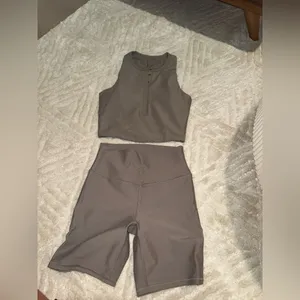 Abercrombie & Fitch Taupe Athletic Shorts Set thumbnail 1