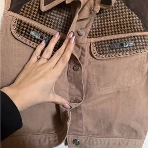 Vintage‎ Y2K Cache Western Denim Vest Sz M in Brown Multi Color thumbnail 4