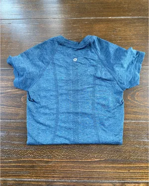 Lululemon Align top thumbnail 2