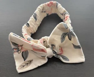 Handmade Beige Floral Bow Scrunchie! thumbnail 1