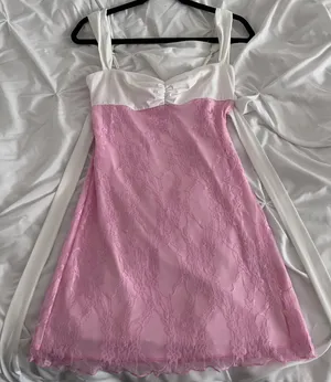 Lucy in the Sky Pink Lace Dress thumbnail 1
