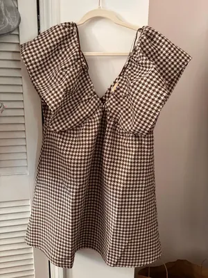 Boutique Dress Size M thumbnail 1