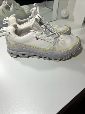 On cloud Running Women's Cloudaway Undyed White / Glacier Running Shoes size 8.5 thumbnail 5