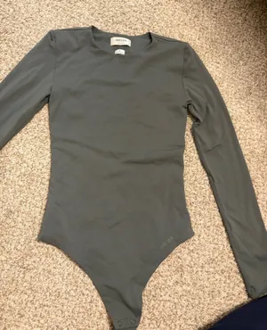 Aritzia Green Bodysuit Contour thumbnail 1