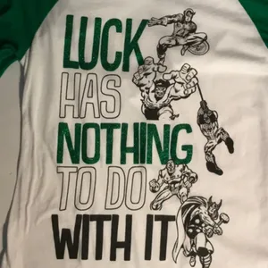 Marvel’s Avengers Baseball T-shirt Junior M Green/White Raglan Sleeve Cosplay thumbnail 3
