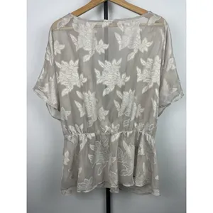 WAYF Gray Neutral Sheer Floral Dean Crossover Peplum‎ Blouse Top Size 1X thumbnail 7
