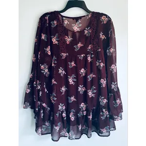 American Eagle Floral Boho Peasant Blouse XL Burgundy Bell Sleeve Lace Tie Neck thumbnail 9