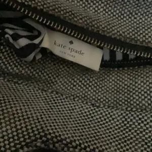 Kate Spade Leather-Trim Shoulder Bag thumbnail 9