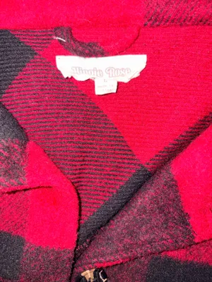 Red and black plaid shacket Size L thumbnail 3