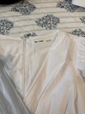 Day & Moon Romper White Size M thumbnail 4