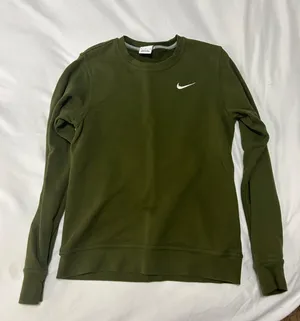 Crew Neck thumbnail 1