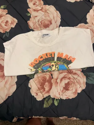 Daydreamer Rocket Elton John Man Boyfriend Tee XL thumbnail 2