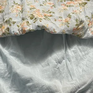 American Eagle blue, peach and green floral mini skirt S thumbnail 9
