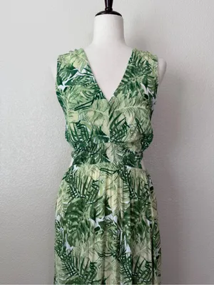 Justify Double V-neck Green Tropical Smocked Cut Out Waist Maxi Dress, Sz Large thumbnail 2