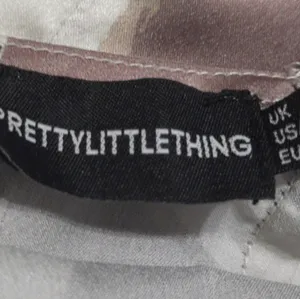 Pretty Little Thing Sleeveless Dress Size 6 thumbnail 3