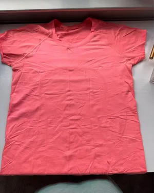 Lululemon Top Swiftly Tech Short Sleeve thumbnail 1