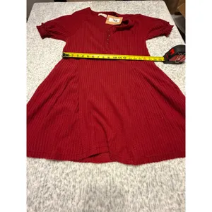 New In Small Red Waffle Knit V Neck Short Sleeve Button Detail Dress thumbnail 2