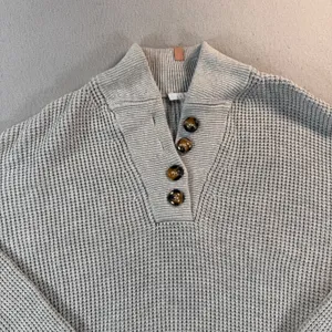 Lunya Good In Bed Organic Cotton Silk Waffle Knit Henley Sweater Grey XS/S thumbnail 2