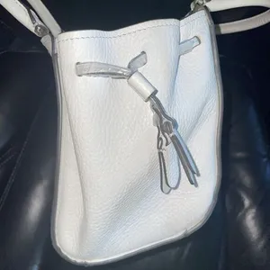 Kate Spade Small White Tegan Satchel Leather Crossbody Bag‎ 8x8x3.5" thumbnail 3