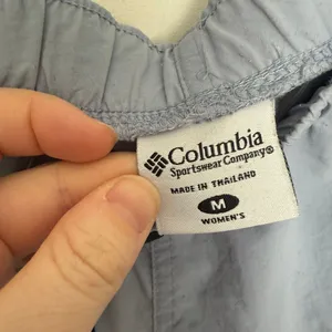 Columbia Women’s Medium Light Blue Shorts Athletic Hiking thumbnail 3
