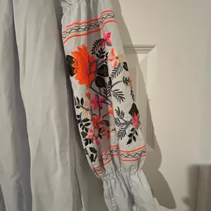 Free People Embroidered Off Shoulder Mini Dress Blue Orange Size S thumbnail 10