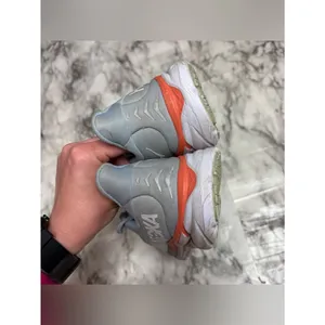 Hoka One One Light Blue grey gray Lace-Up Trainer sneakers shoes running size 8 thumbnail 4