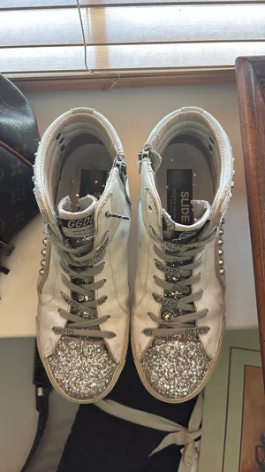 Golden Goose thumbnail 7