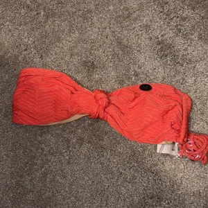 New Cotton On coral textured Bikini Top ban-do size s/m thumbnail 2