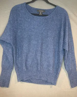 Tahari Women’s M 100% 2-Ply Cashmere Sweater Blue Dolman Relaxed Pullover thumbnail 1