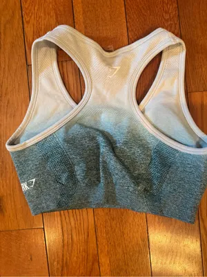 Like New Gymshark Adapt Ombre Seamless Sports Bra - Size XS thumbnail 4