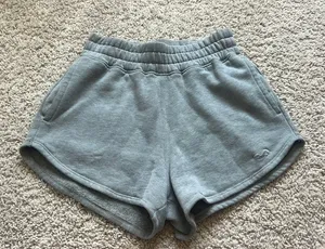 Hollister Shorts thumbnail 1