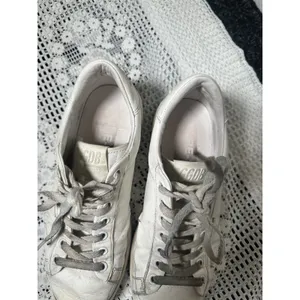 Golden Goose Pure Star Leather Low-Top Sneakers thumbnail 3