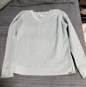 L.L. Bean Women’s Sweater light blue thumbnail 1
