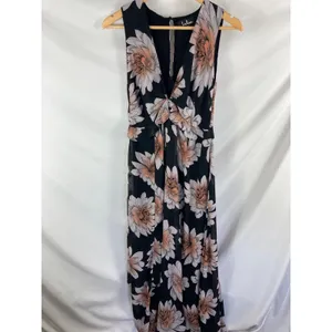 Lulus Serene Dreams Floral V Neck Maxi Dress Size Medium thumbnail 3