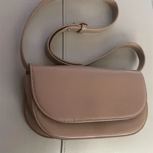 Melie Bianco Vegan Leather‎ Shoulder Bag Adjustable Strap thumbnail 11