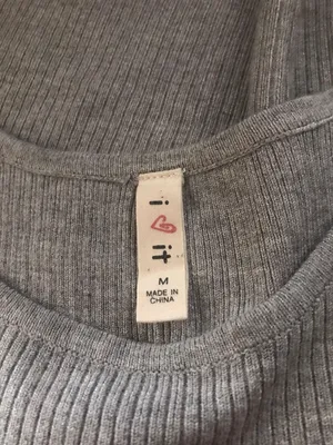 I love it Knit Crop Top thumbnail 7